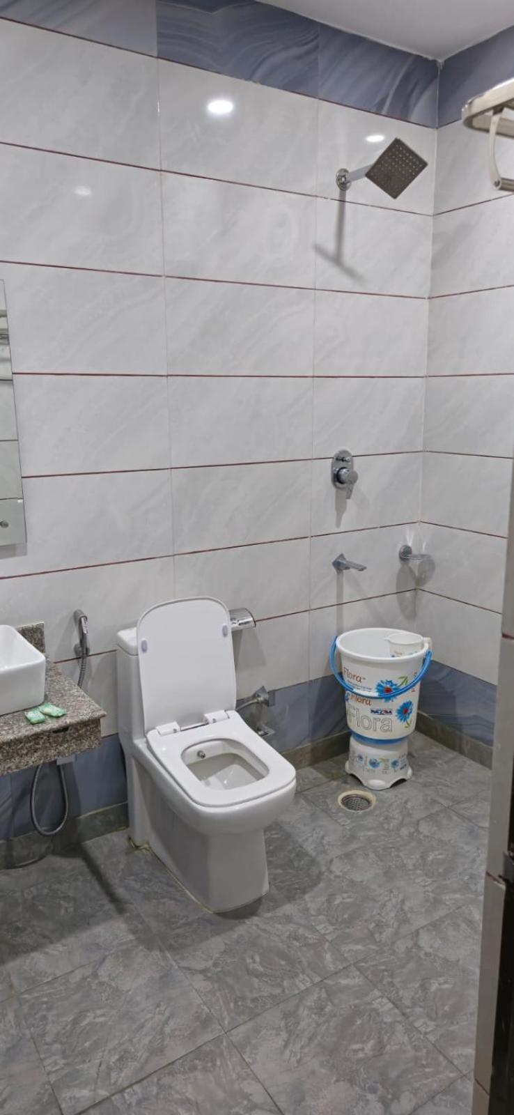 Отель Satya Residency Катра Экстерьер фото