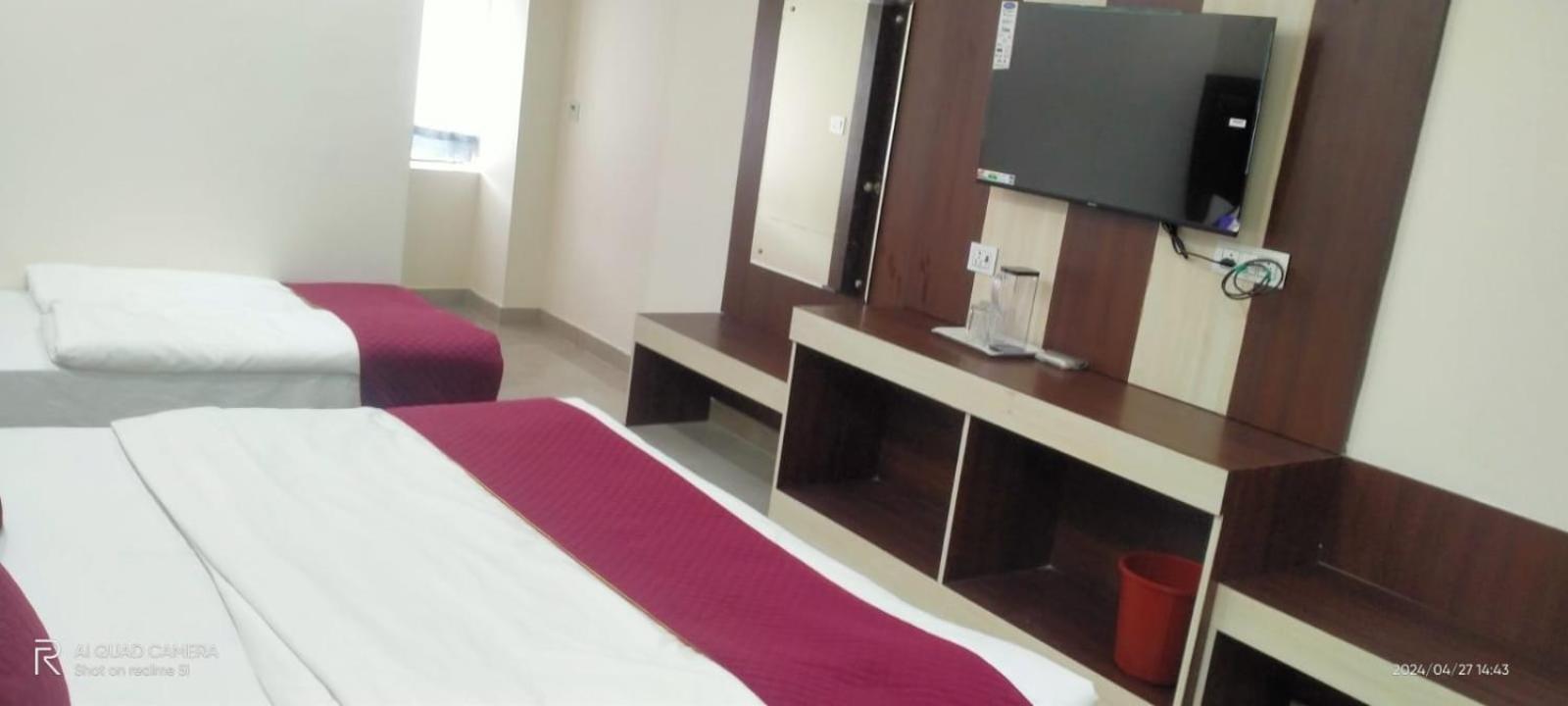 Отель Satya Residency Катра Экстерьер фото