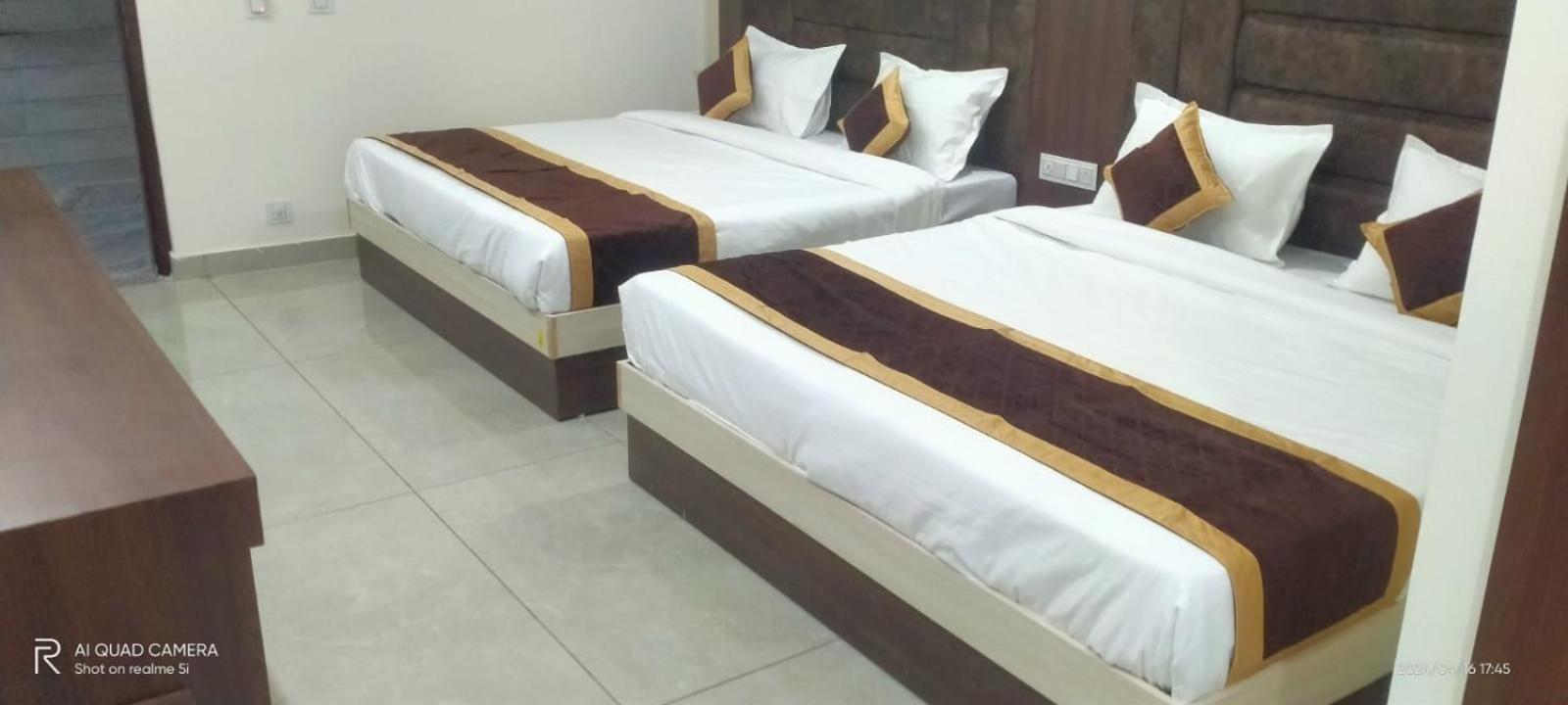 Отель Satya Residency Катра Экстерьер фото