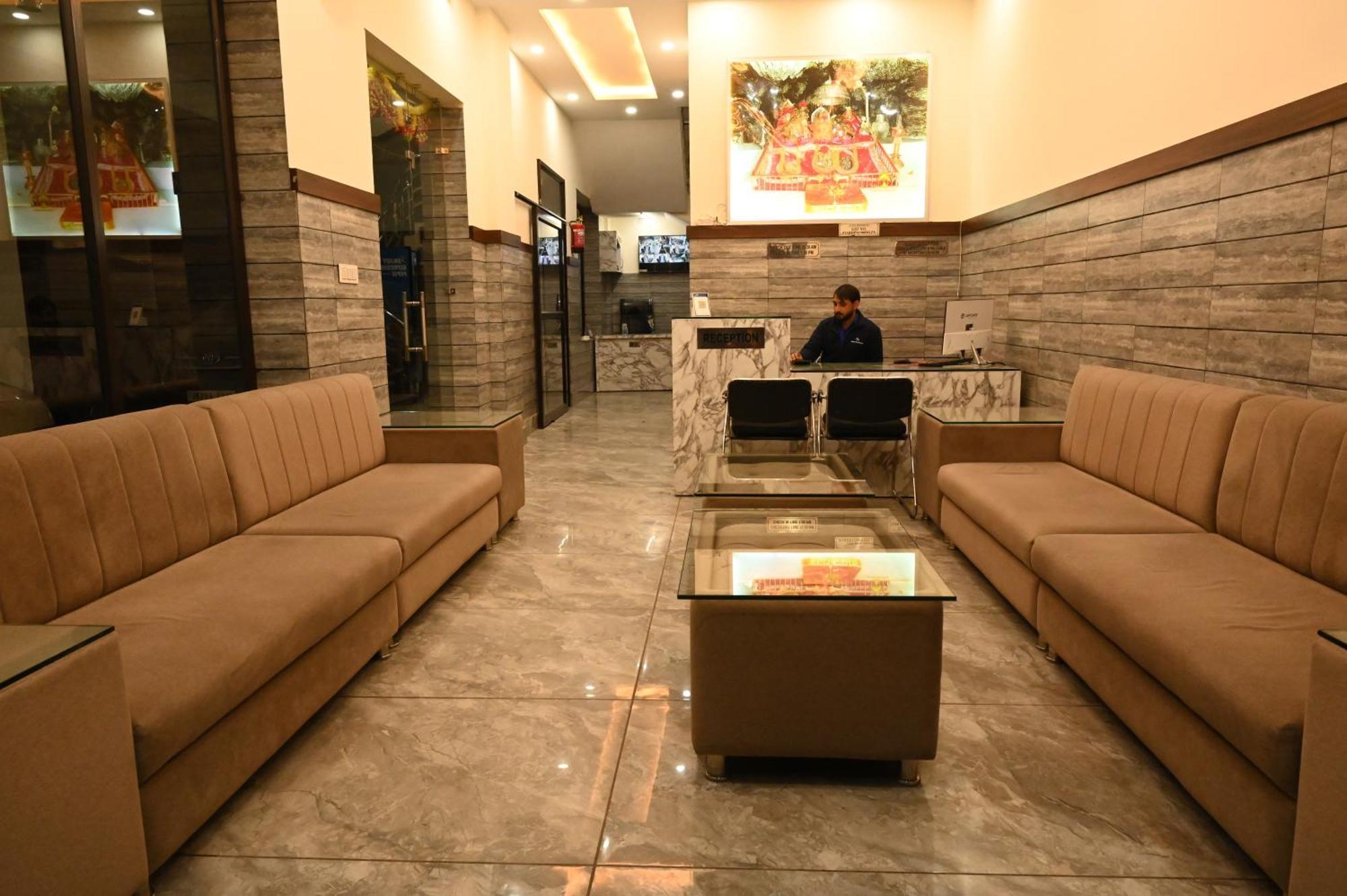 Отель Satya Residency Катра Экстерьер фото